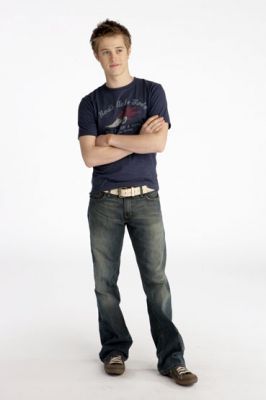 Lucas Grabeel.jpg